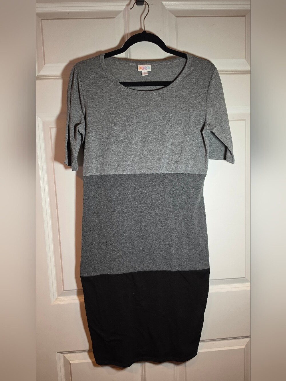Lularoe Stretchy Three-Tone Gray & Black Knee Length Dress M